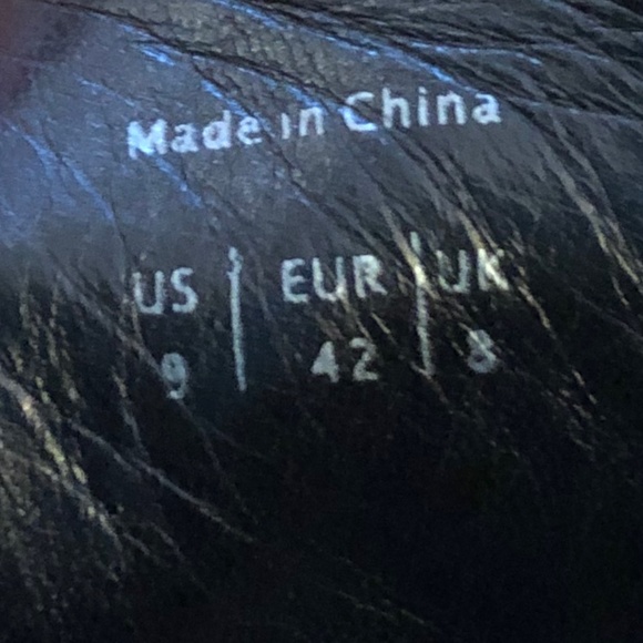 Men's Dress Shoes - Picture 5 of 5